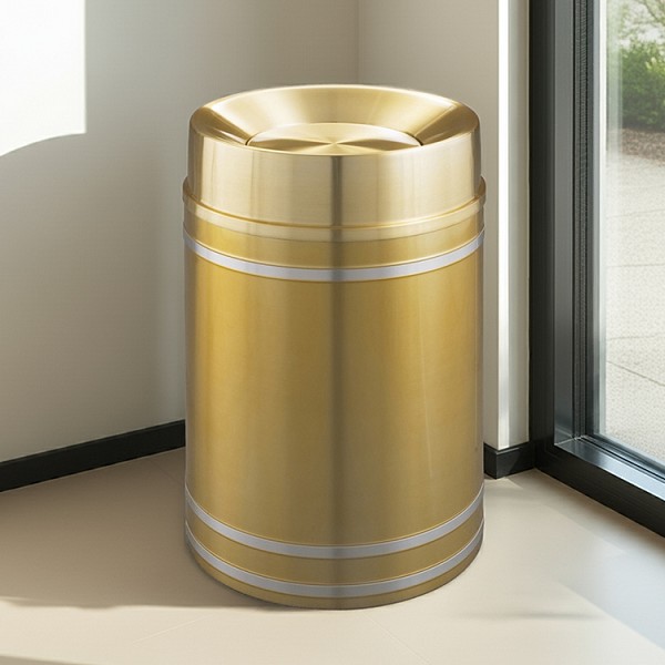 In Satin Brass with Satin Aluminum Bands 